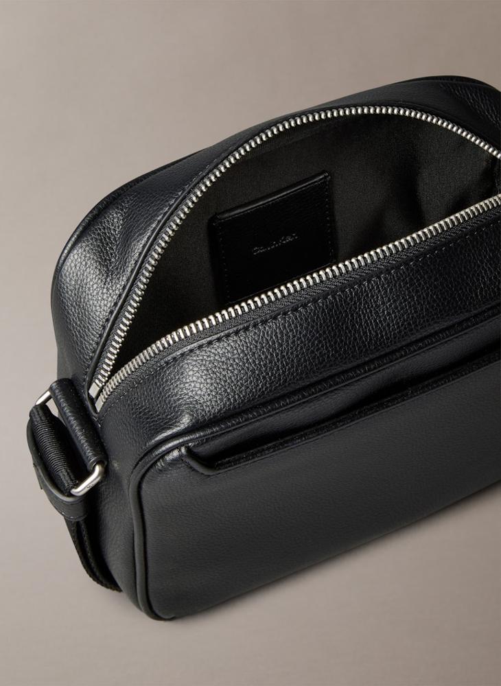 CALVIN KLEIN Webbing Strap Camera Bag - Image 2